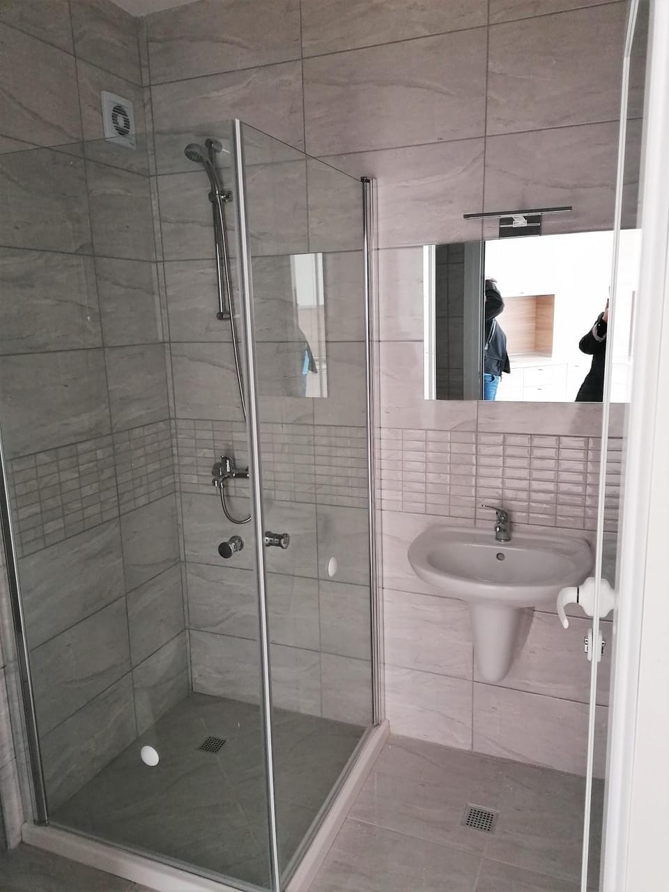 Shower, Bathroom