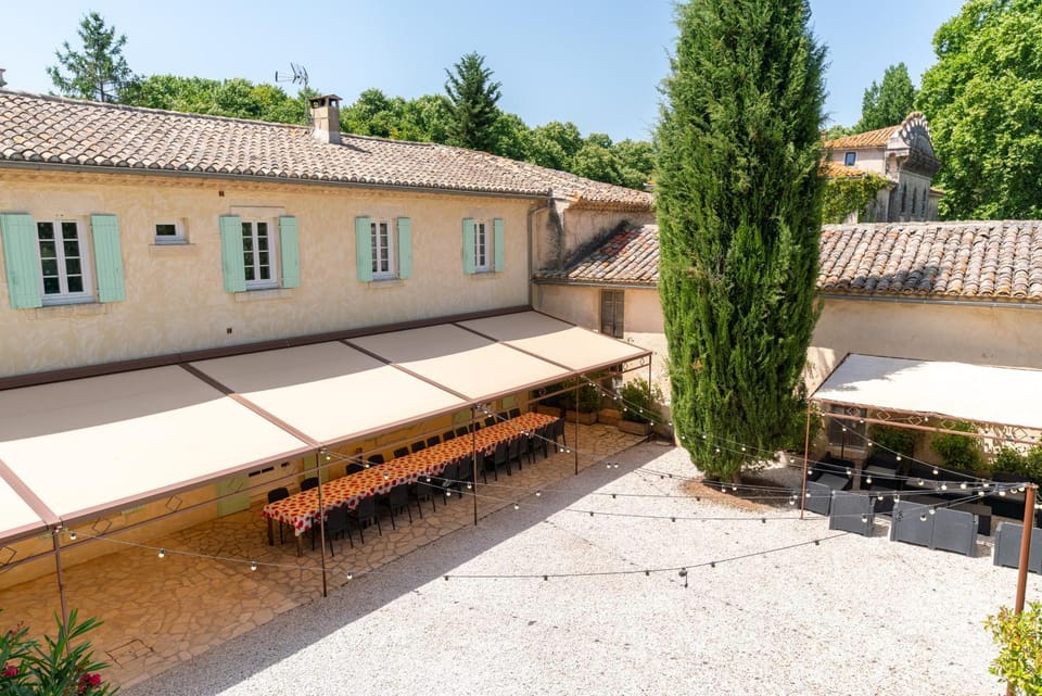 Les Studios-Hôtel de Sommières Apartment hotel in Occitanie