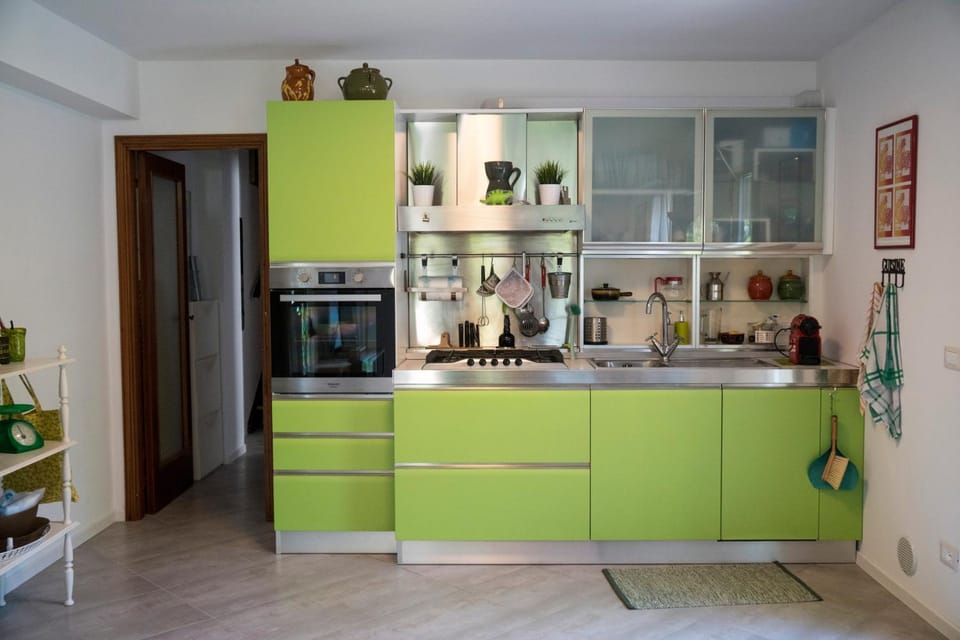 N228 - Numana, quadrilocale ristrutturato con giardino Apartment in Marche