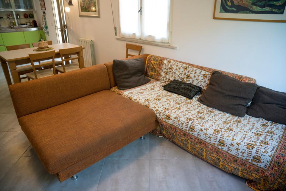 N228 - Numana, quadrilocale ristrutturato con giardino Apartment in Marche