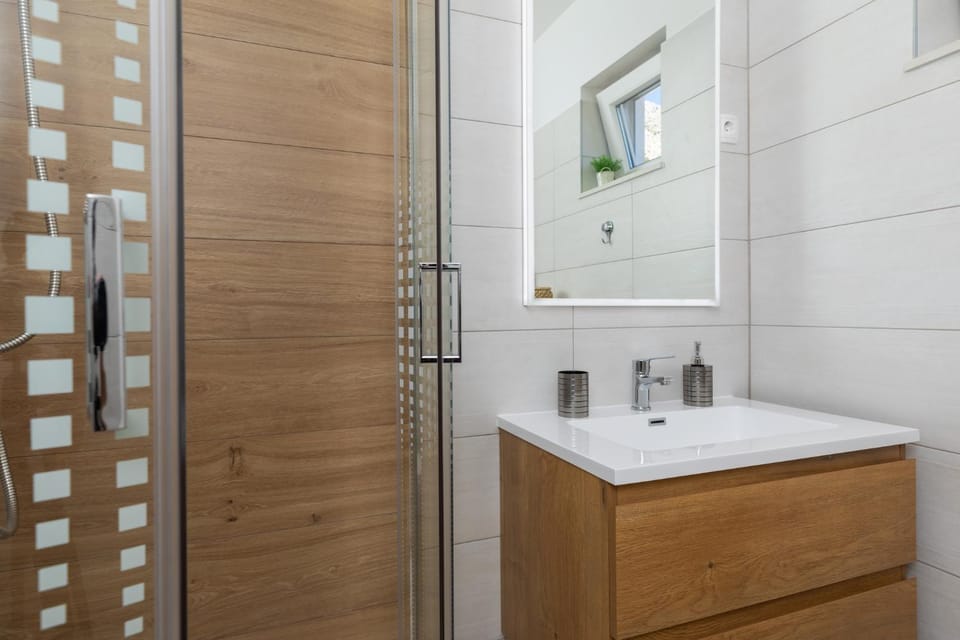 Apartment Meira br3 Apartment in Split-Dalmatia County