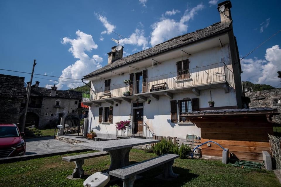 Il Girasole House in Canton of Valais