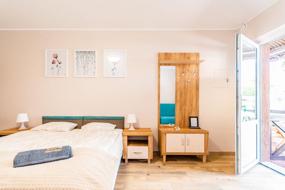 Pokoje Gościnne U Eli Vacation rental in Pomeranian Voivodeship