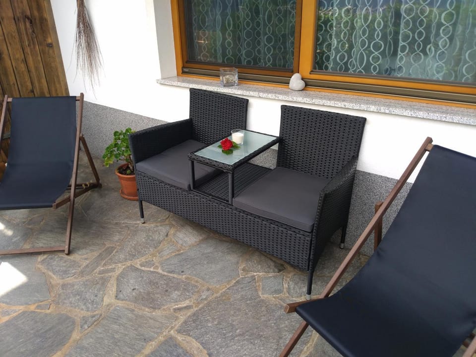Balcony/Terrace, Seating area