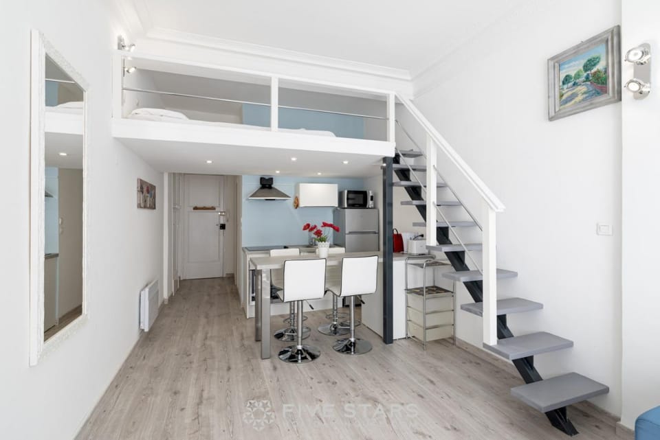Studio Imperator Five stars holiday house Apartment in Nice