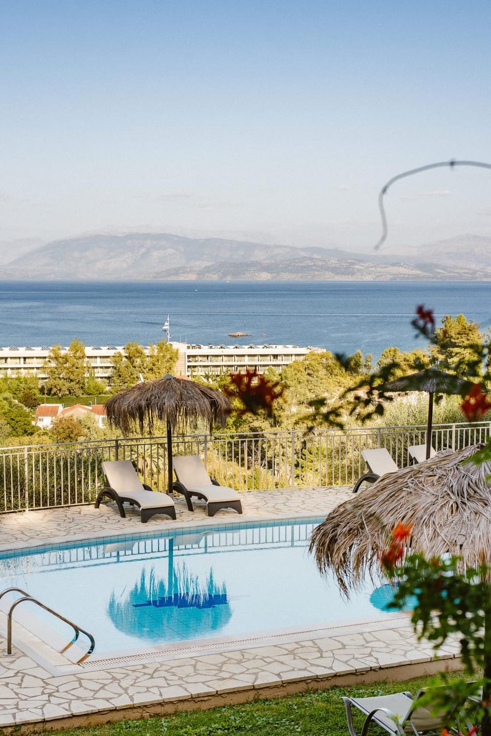 Pool view, Sea view