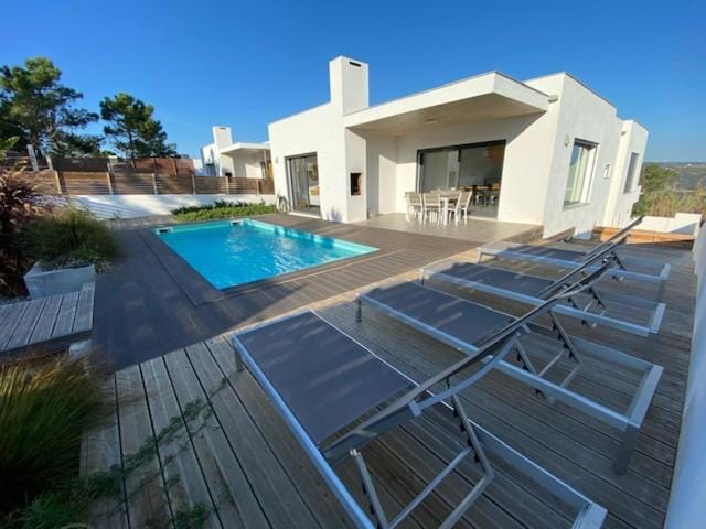 Property building, Swimming pool