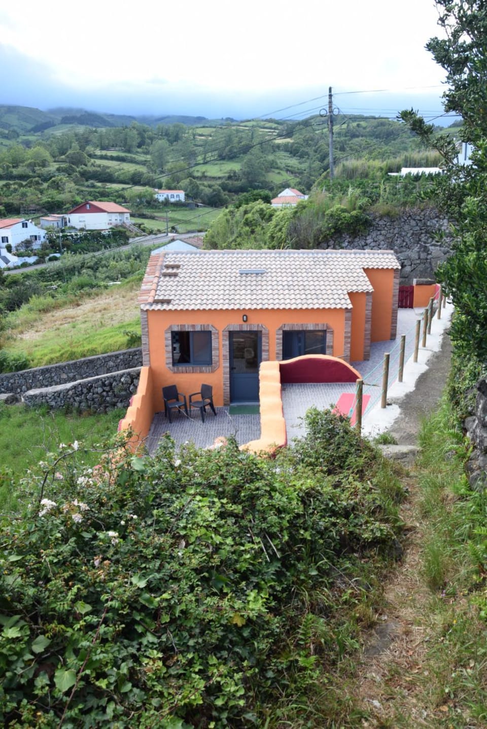 Property building, Off site, Balcony/Terrace
