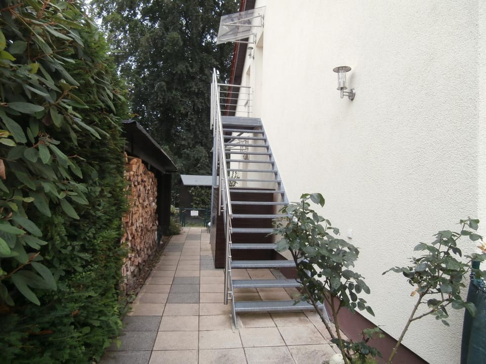 schöne Wohnung nahe Messe Stuttgart und Flughafen für 1-4 Businessgäste Apartment in Esslingen