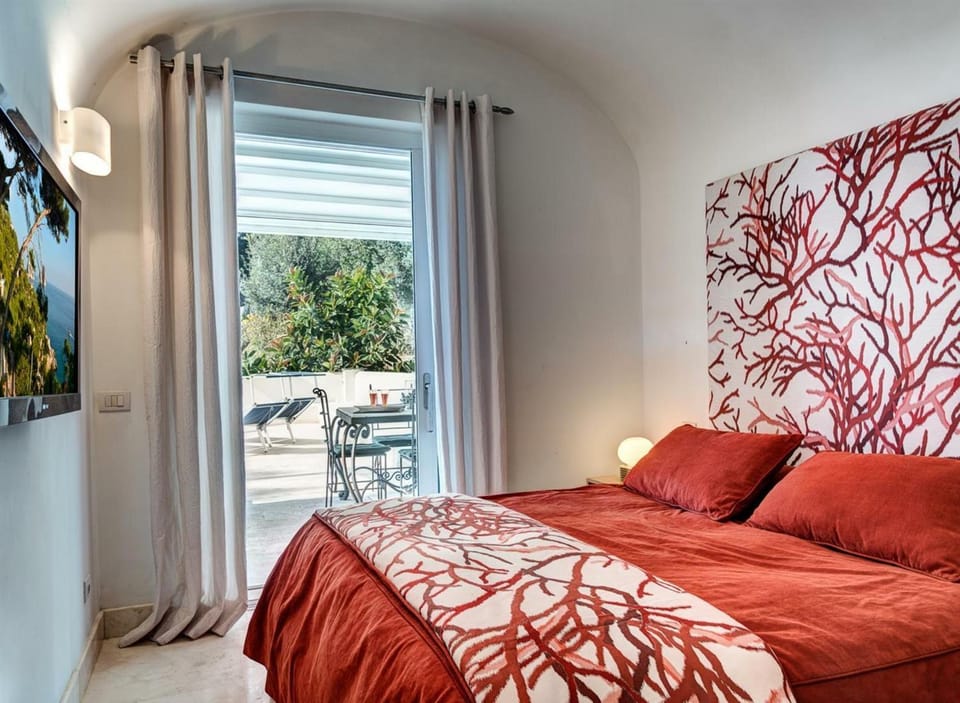 Bed, Balcony/Terrace, Photo of the whole room, Bedroom, Garden view