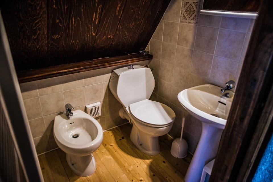 Bathroom, Bathroom