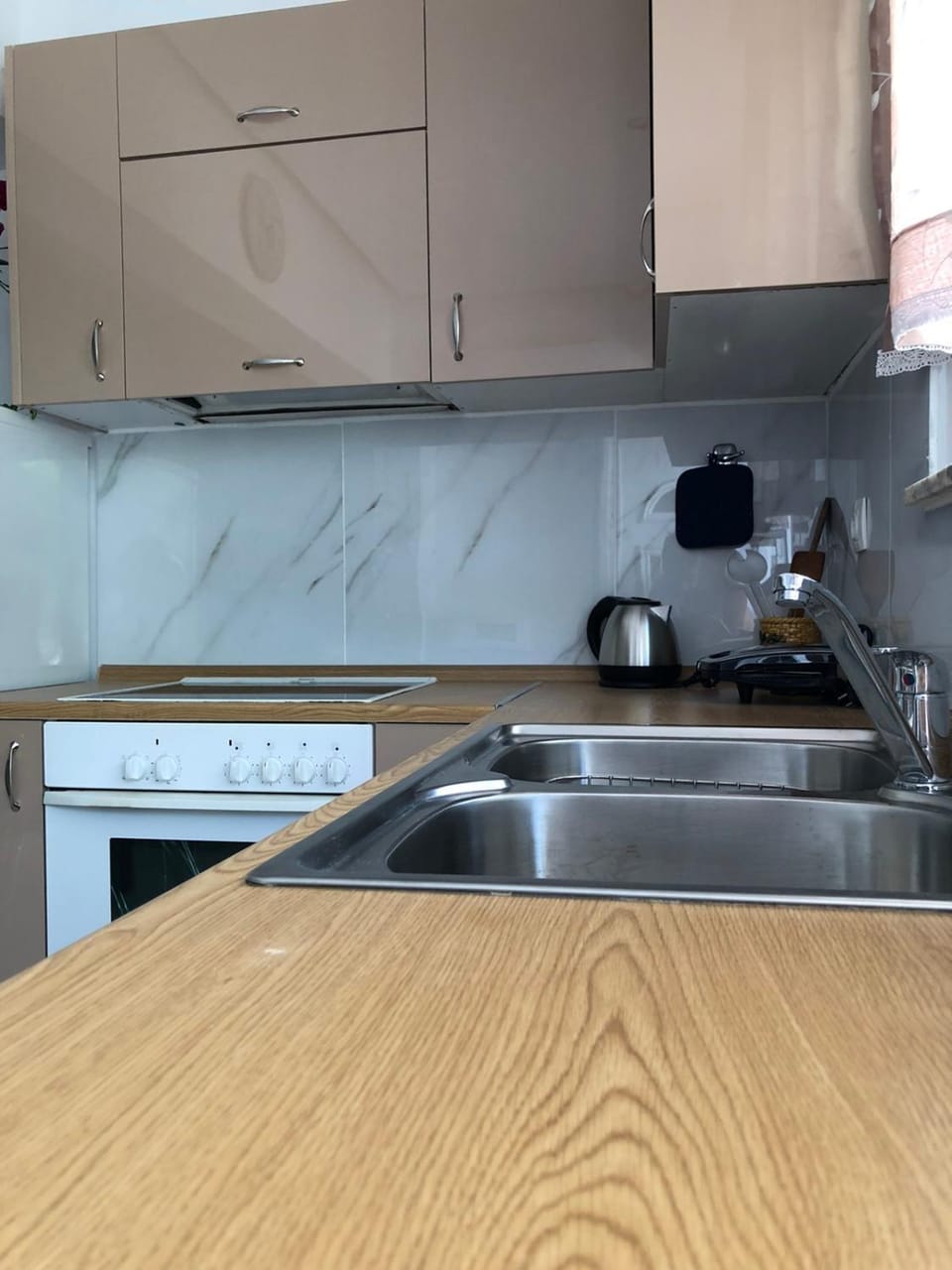 Chrysanthi’s Apartment in Faliraki, Greece