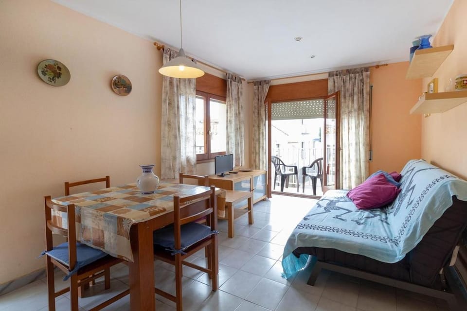 PORT I Sistach Rentals Apartment in Baix Empordà