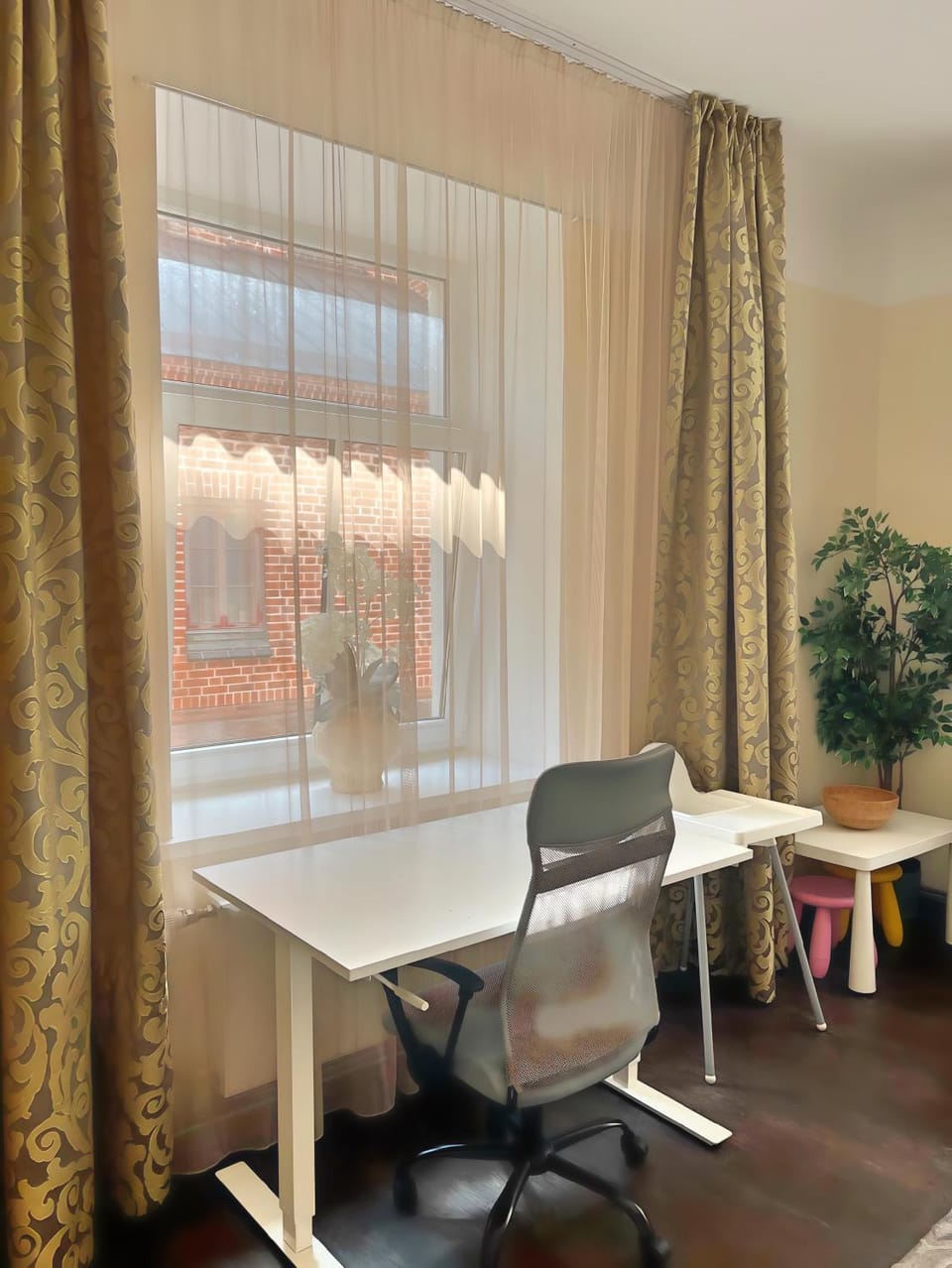 Panda House - Luxury in Old Town Apartment in Estonia