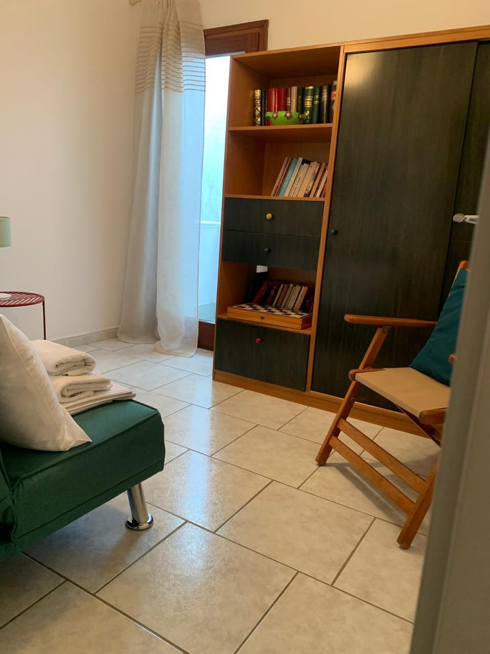 Library, wardrobe