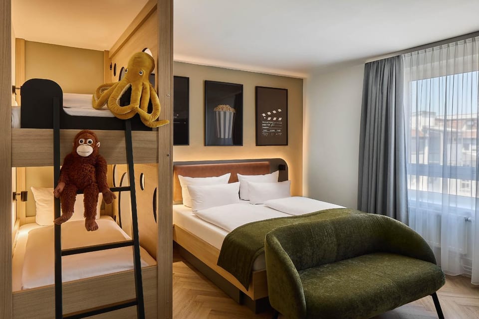 Cinema City Hotel Europaplatz Karlsruhe - Brand New Boutique Hotel 2025 - Hotel in Karlsruhe