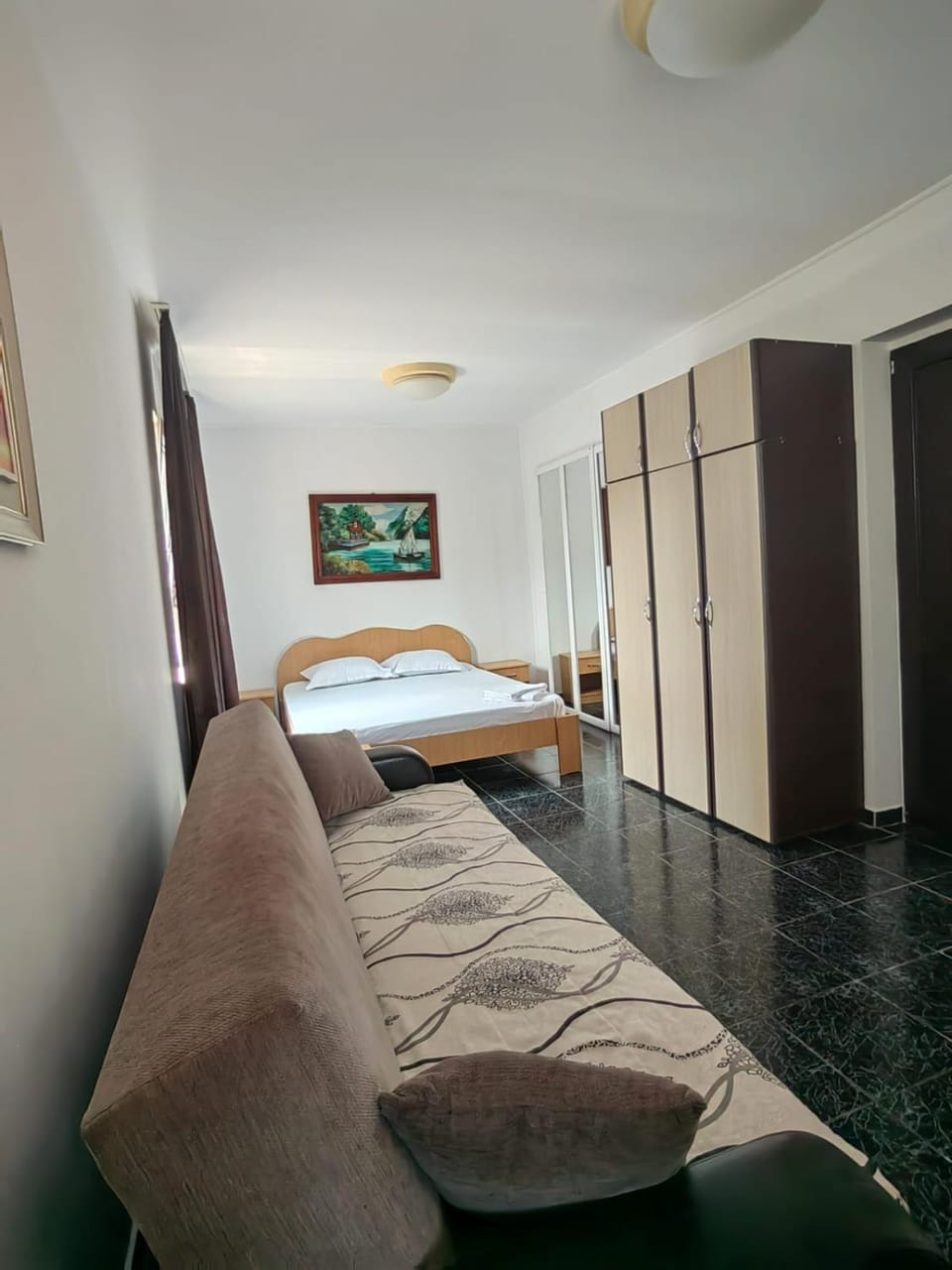 Bed, Seating area, Bedroom, wardrobe
