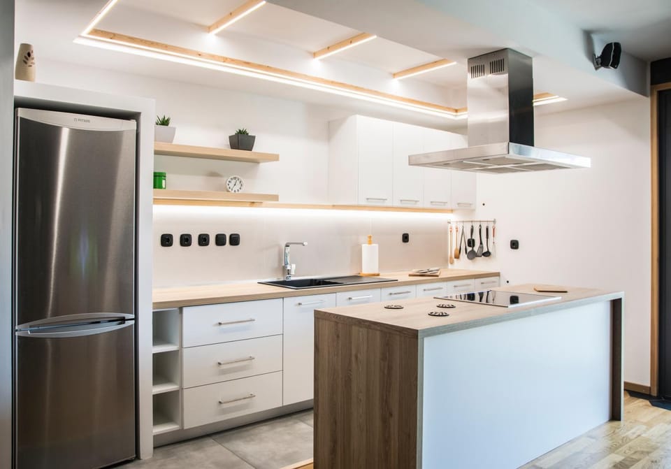 Kitchen or kitchenette