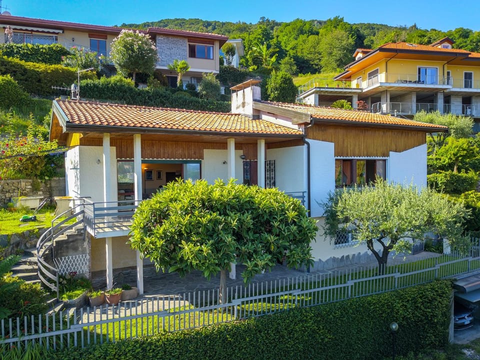 Property building, Garden view