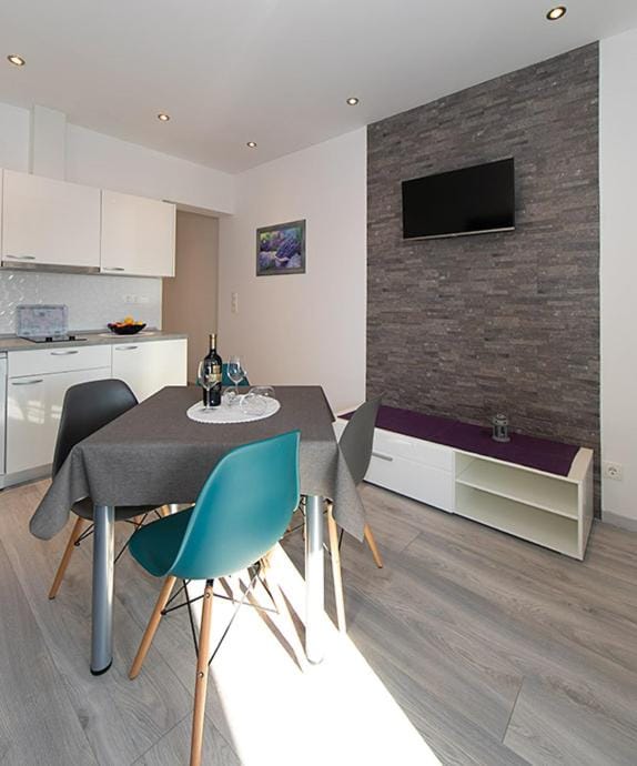 Apartmani “Karla” Apartment in Split-Dalmatia County