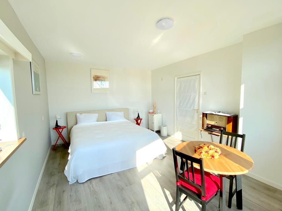 Who's Anton for you or two, Monnickendam near Amsterdam Bed and Breakfast in North Holland (province)