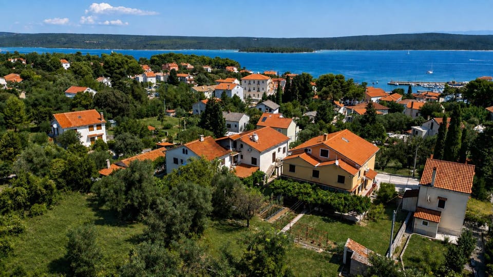 Apartments Sokolic Apartment in Nerezine