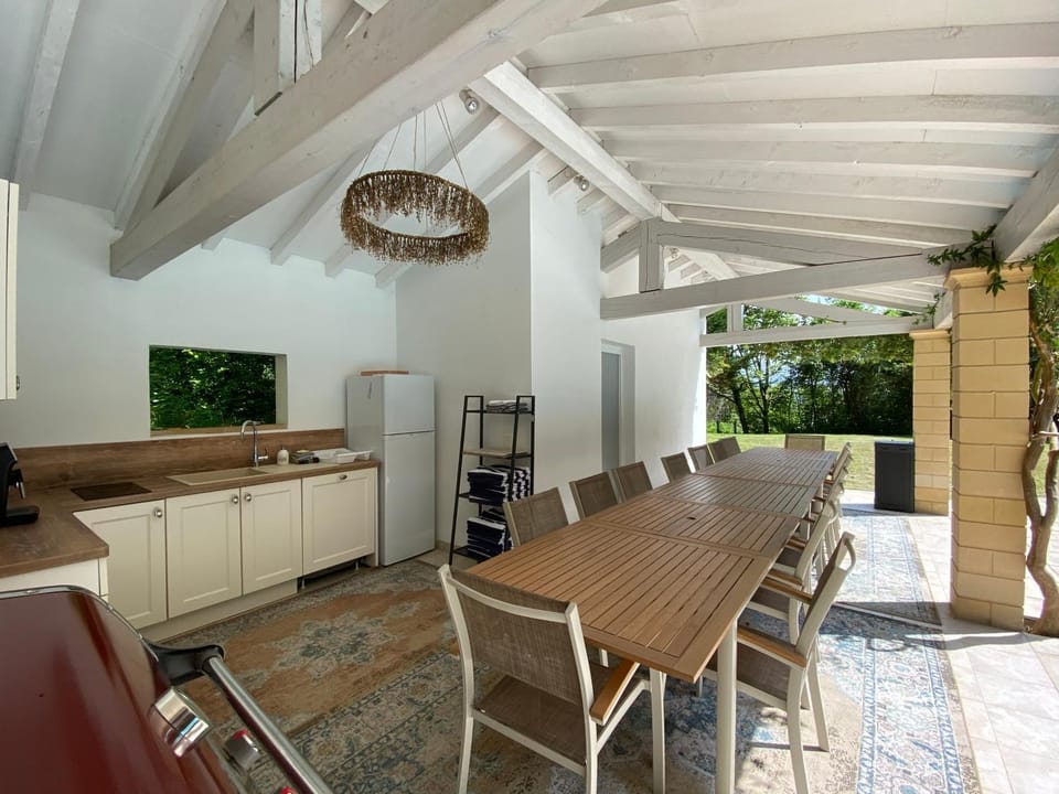 BBQ facilities, Kitchen or kitchenette, Kitchen or kitchenette, Seating area, Dining area