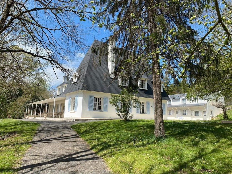 Property building, Garden view