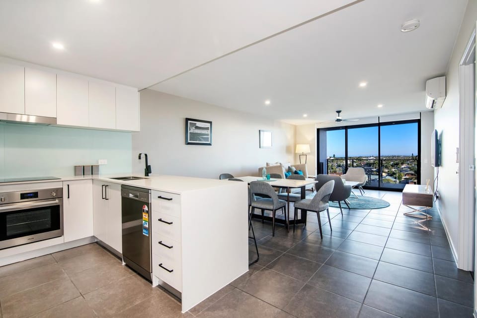 Kitchen or kitchenette, Living room, Dining area