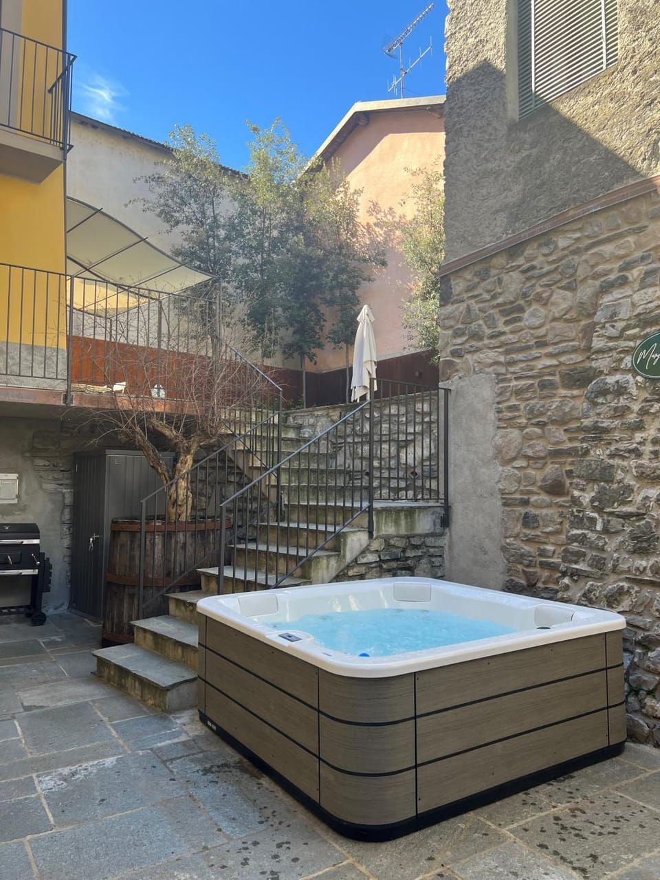 Hot Tub, Hot Tub, Fitness centre/facilities, City view, Open Air Bath, Inner courtyard view