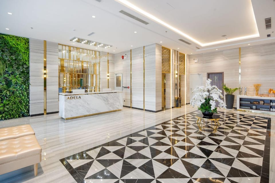 Lobby or reception, Lobby or reception