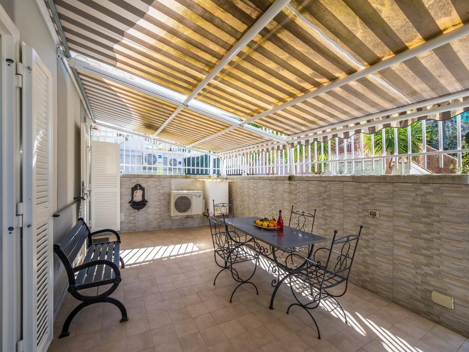 Patio, Balcony/Terrace