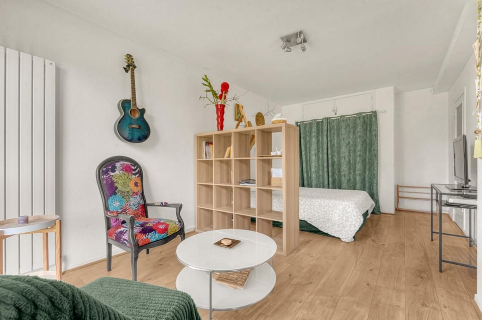 Photo of the whole room