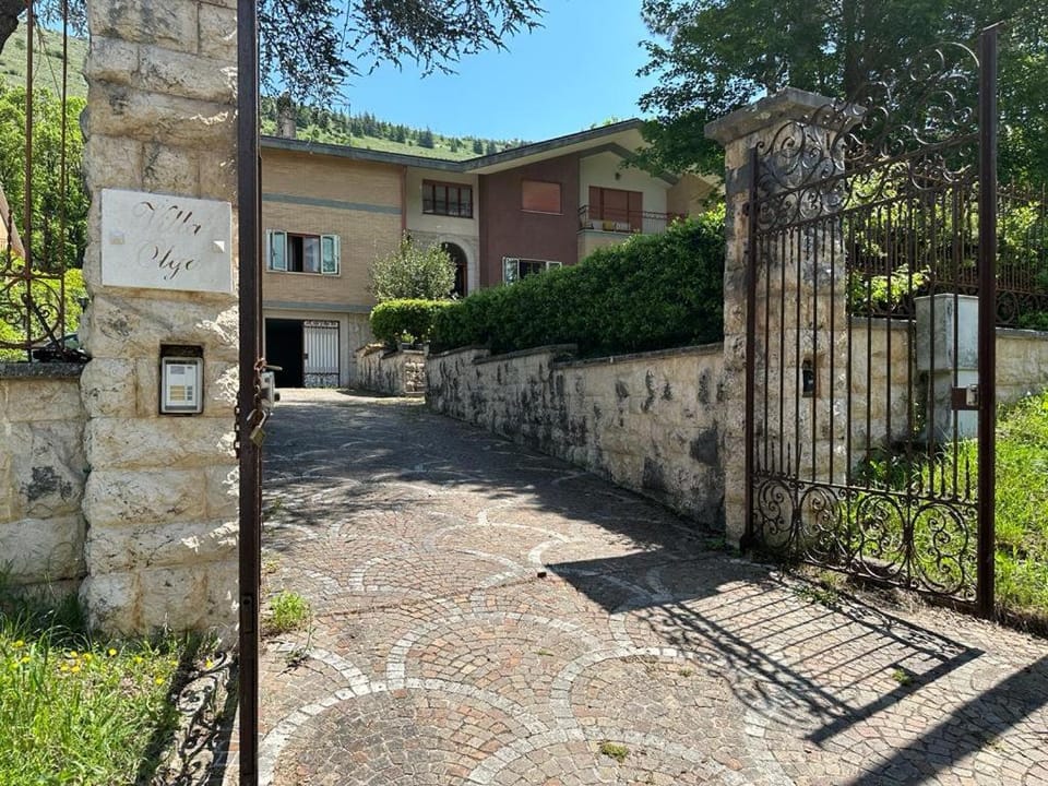VILLA OLGA Bed and Breakfast in Abruzzo