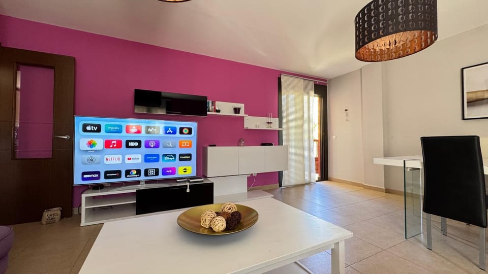 TV and multimedia, Evening entertainment