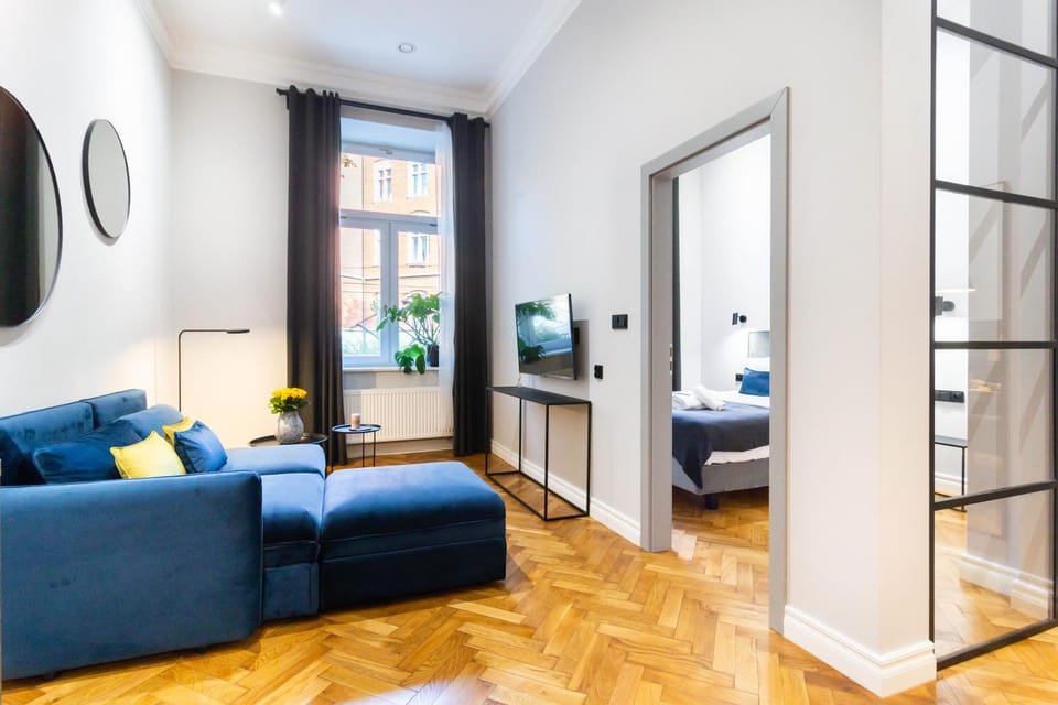 Living room, Bedroom