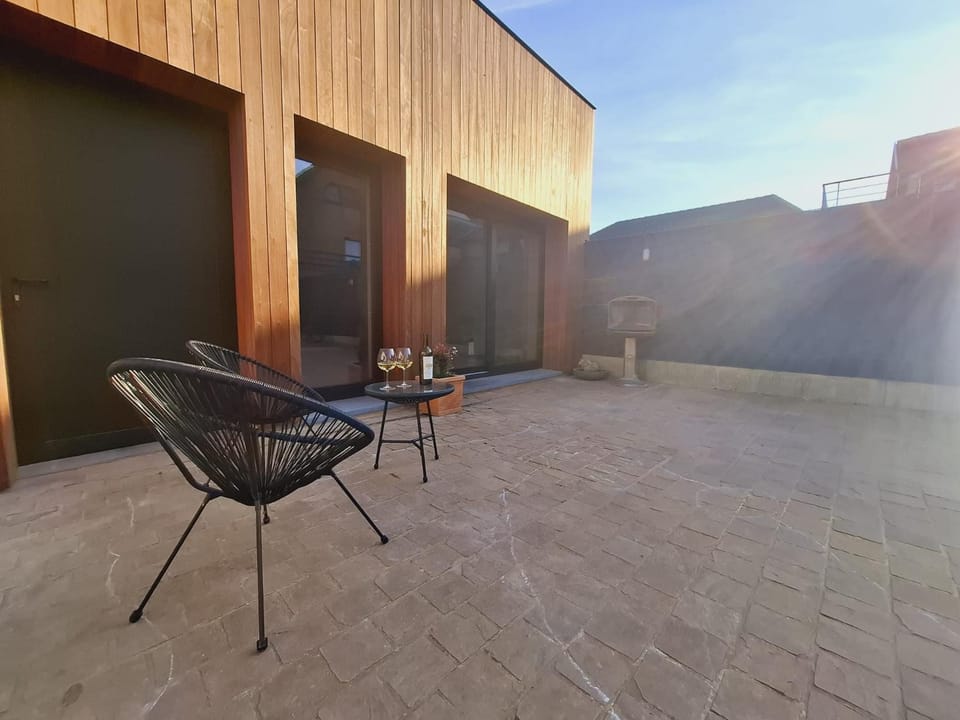 Facade/entrance, Balcony/Terrace, Balcony/Terrace