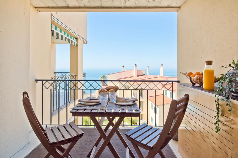 Day, Natural landscape, Summer, View (from property/room), Balcony/Terrace, Food and drinks, Dining area, On site, Garden view, Sea view