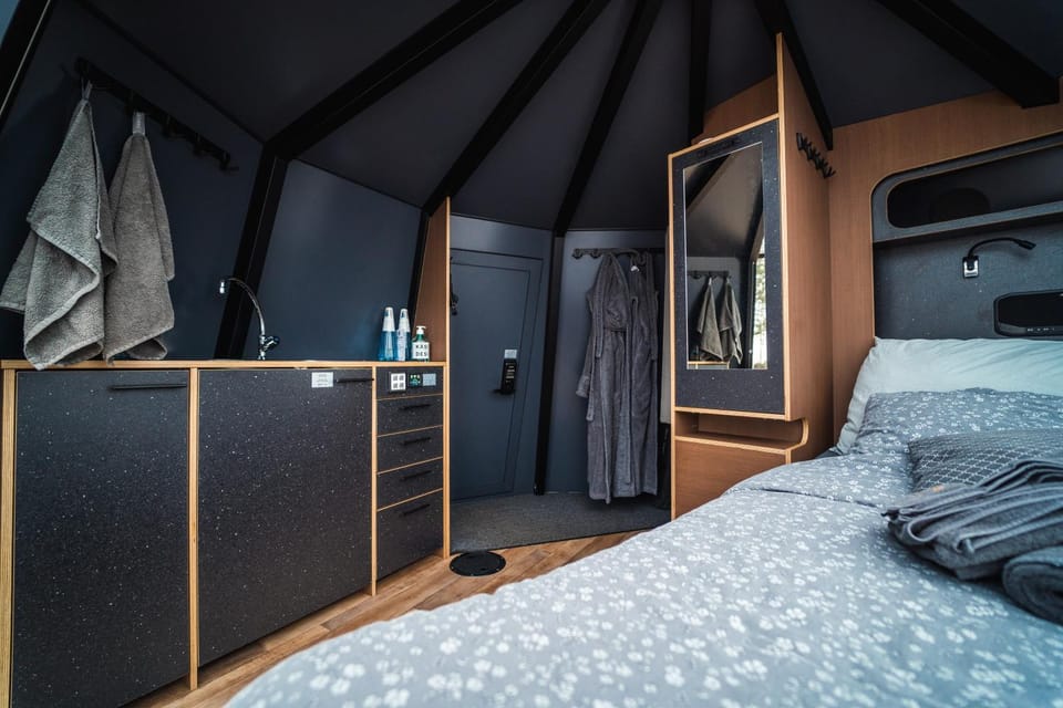 Arctic Lake Experience Oulujärvi Igloos Luxury tent in Finland