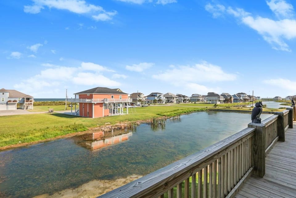Dark Side Of The Dune home House in Bolivar Peninsula