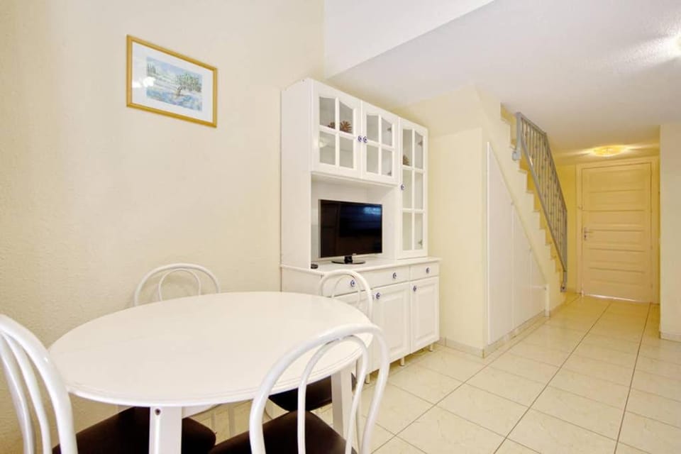 Parque Santiago II, Playa de Las Americas Apartment in Playa de las Americas