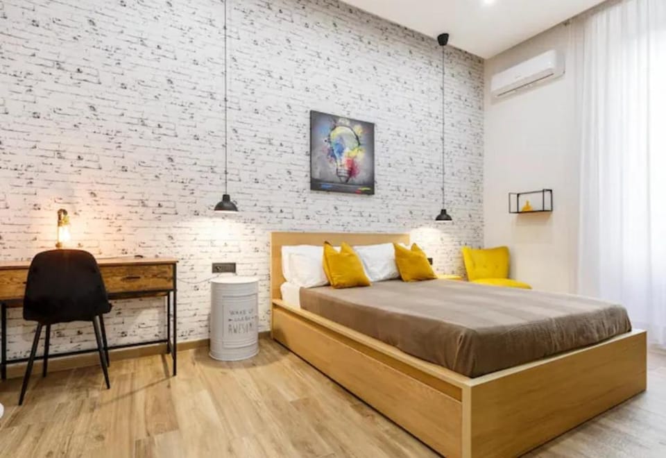 Industrial House Napoli Apartment in Naples