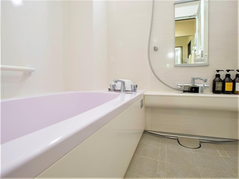 SHIN YOKOHAMA SK HOTEL - Non Smoking - Vacation STAY 86111 Hotel in Yokohama