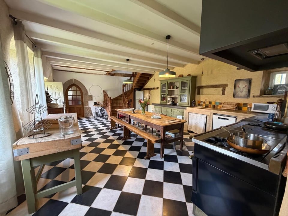 LE DOMAINE DE COAT ROGAN, La chambre du Tregor Bed and Breakfast in Brittany