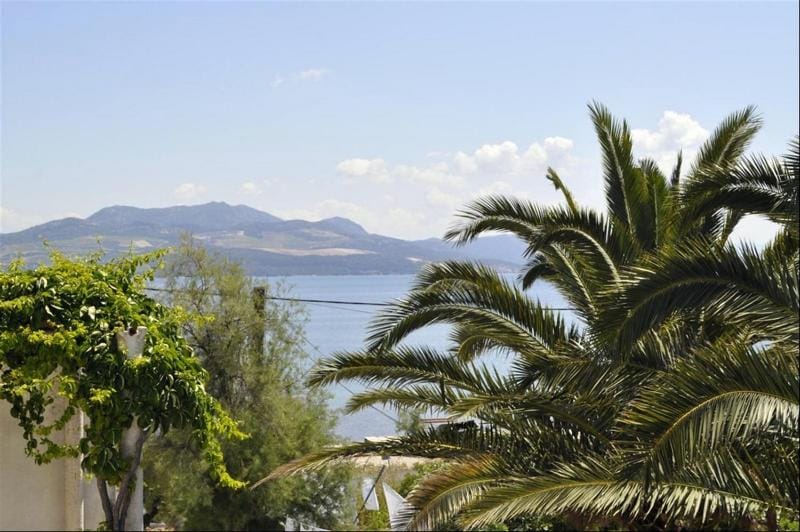 Property building, Day, Natural landscape, Sea view