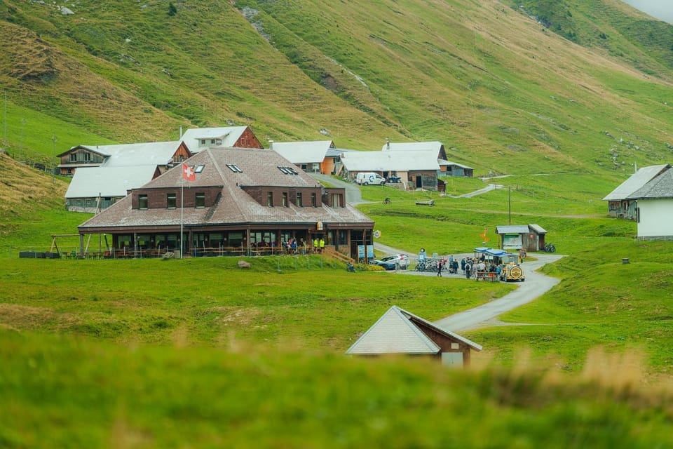 Berggasthaus Tannalp Bed and Breakfast in Canton of Bern (Region)