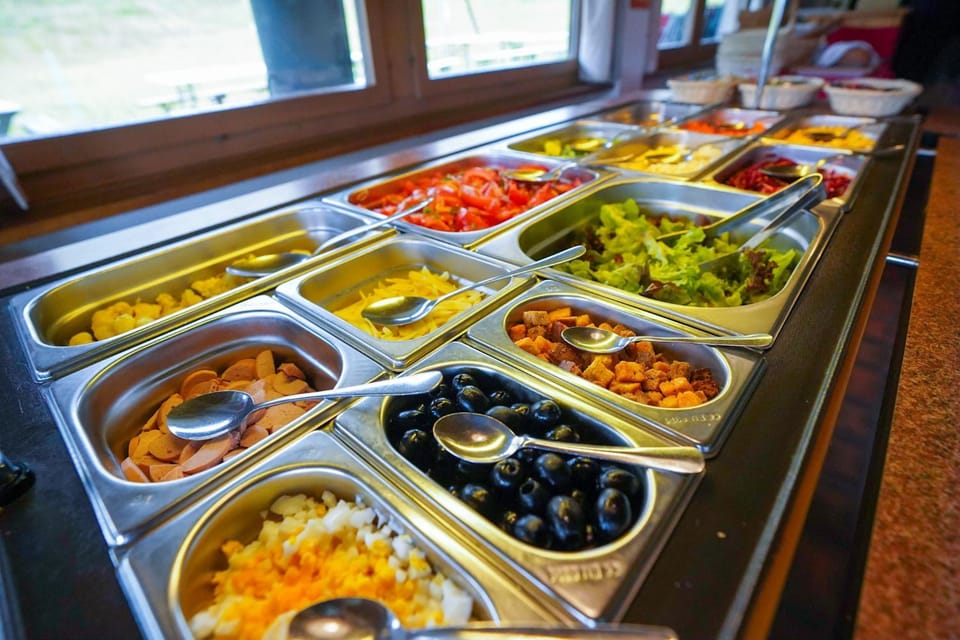 Food and drinks, Food