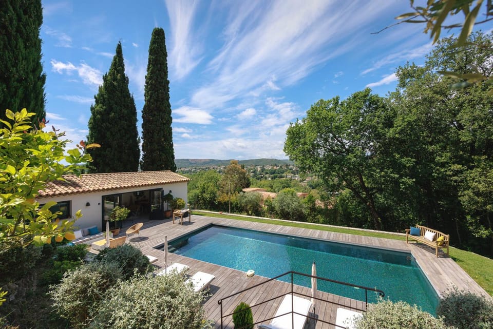 A Casa Bianca Bed and Breakfast in Saint Paul de Vence
