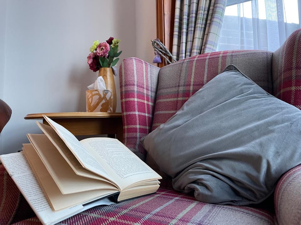 Living room, Decorative detail