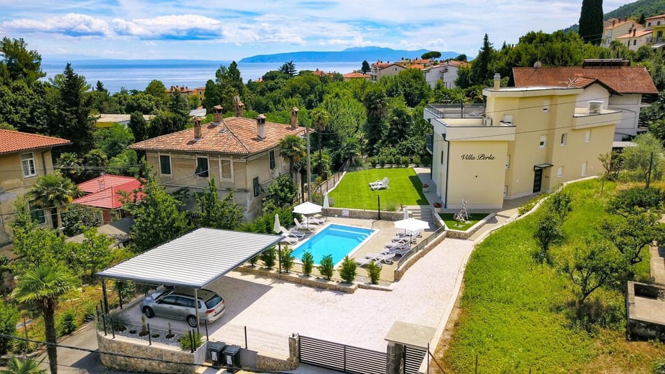 Apt3 - Villa Perla with swimming pool, Lovran - Opatija Apartment in Lovran